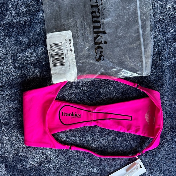 Frankies Bikinis Bright Pink Cheeky Bikini Size Small - Picture 4 of 6